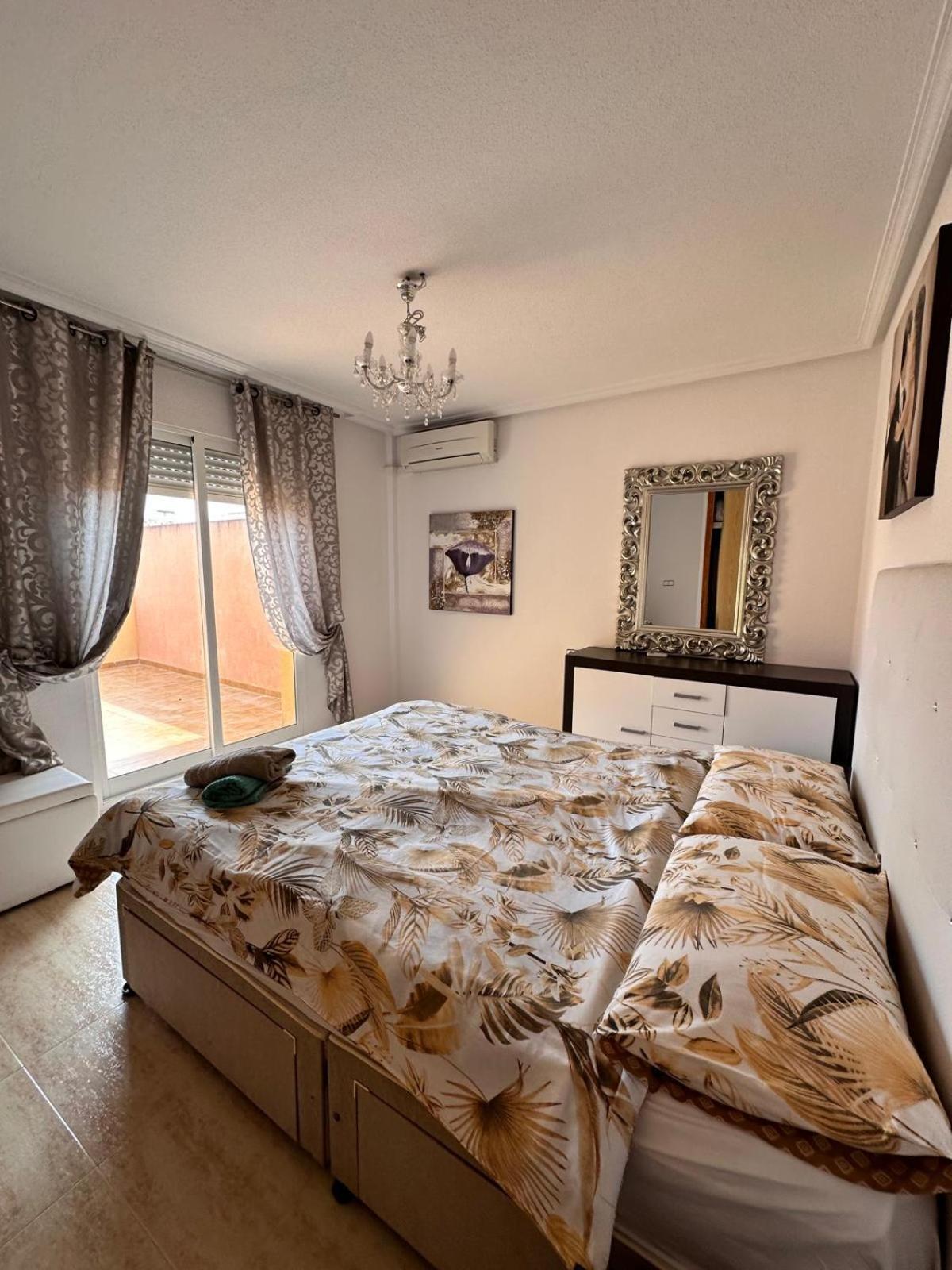 Nice 3 Bedroom Duplex Cabo Roig Орихуела Екстериор снимка